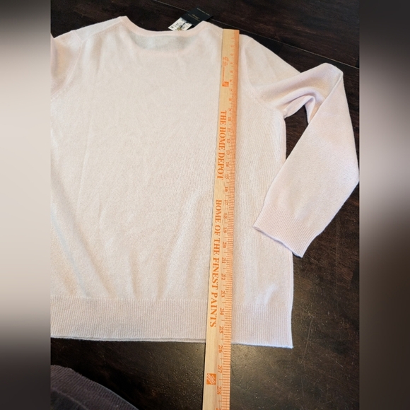 Charter Club 100% Cashmere Pale Pink  Crewneck Sweater, Women's Large, NWT - Picture 7 of 7